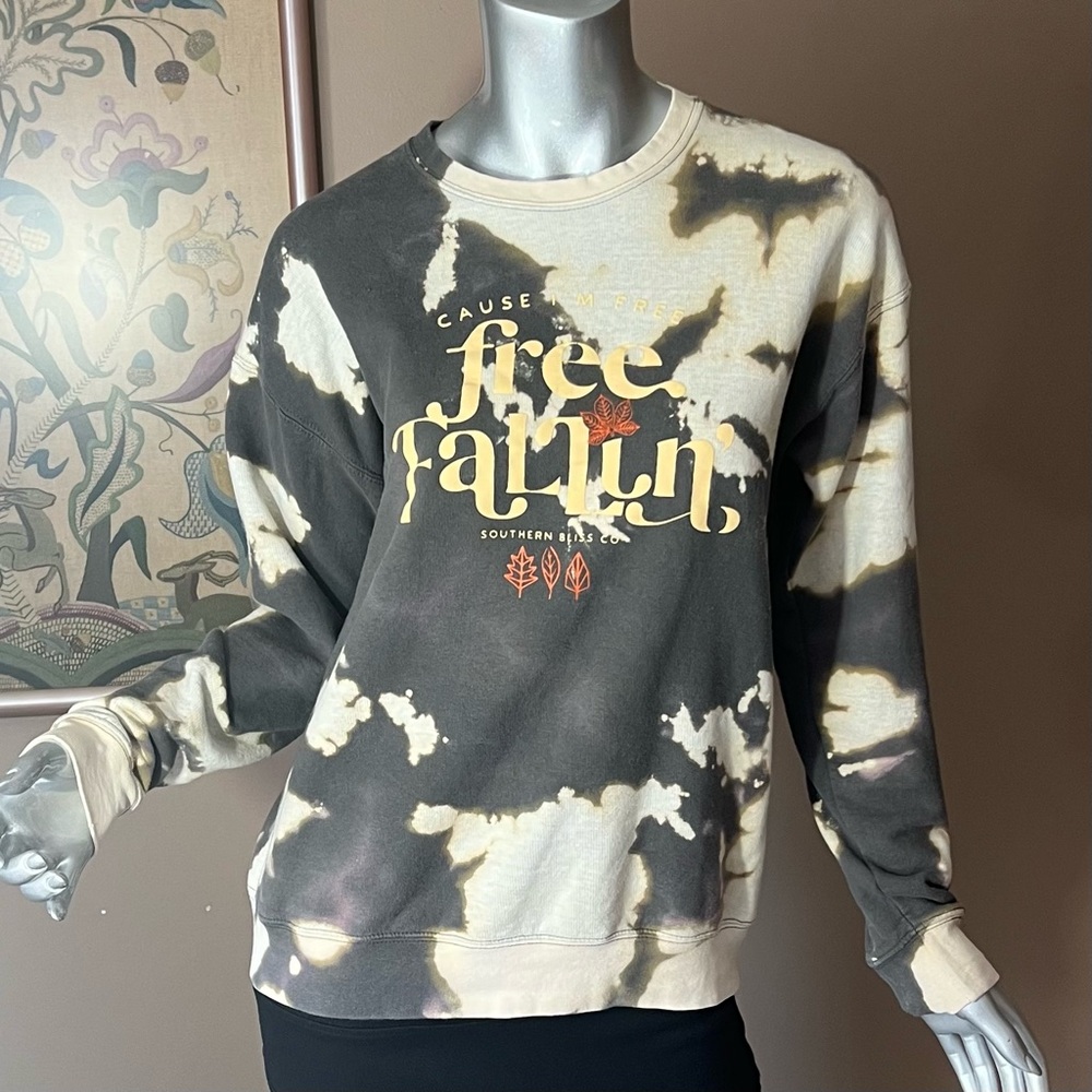 Southern Bliss Small Charcoal Grey Bleach Dye Pullover Sweatshirt “Free Fallin” View 3